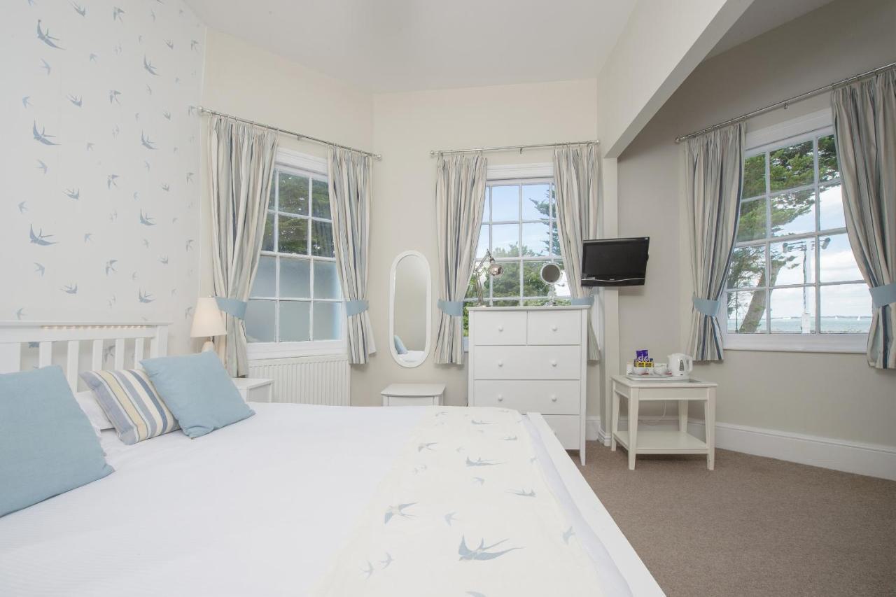 Bed & Breakfast The Boathouse 4*